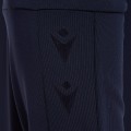 81620705_03.jpg